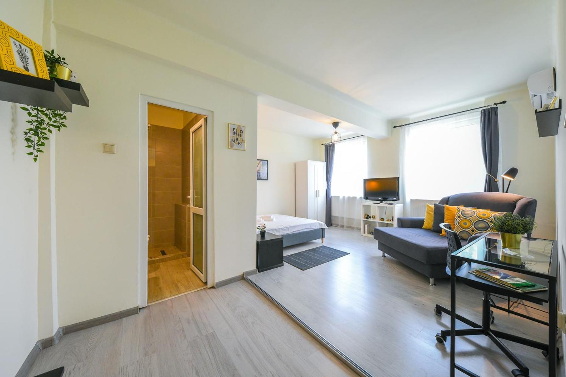 My Place Downtown Cluj Napoca Bagian luar foto